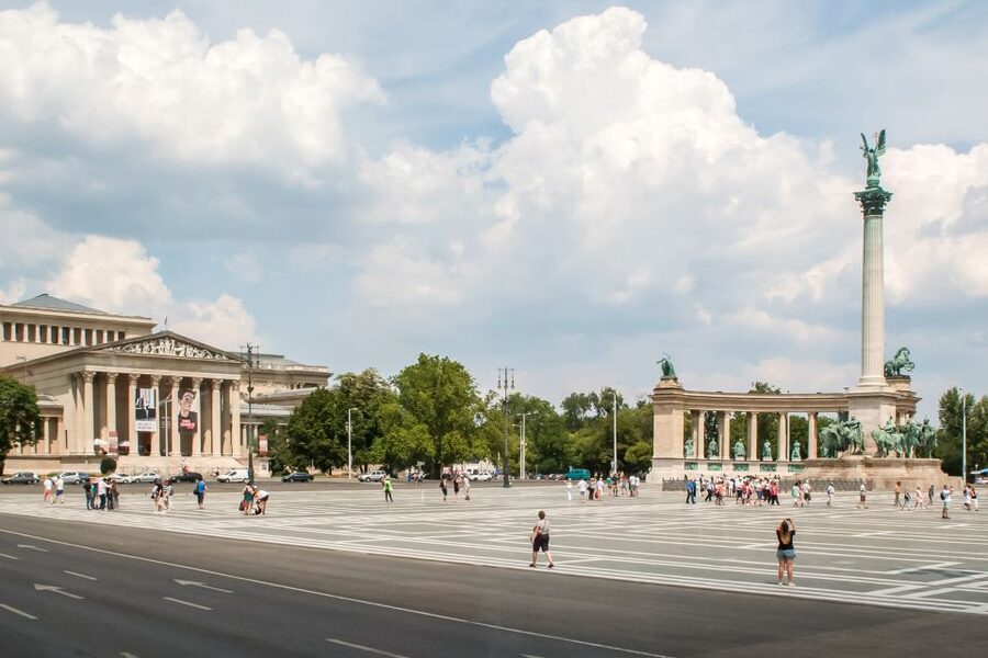 Budapest: Floating Bus Tour by Land and Water - How the Floating Bus Tour Works in Budapest