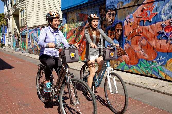 Bus and Bike Adventure: 1 Day Hop On Hop Off + 1 Day Bike Rental - Your Hop-On Hop-Off Ride: Narrated Stops, Photo Stops, and Real Wait Times