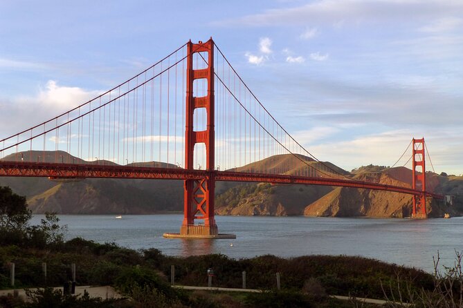 Bus and Bike Adventure: 1 Day Hop On Hop Off + 1 Day Bike Rental - Smart Scheduling for Limited Time: Families, Couples, and First-Timers