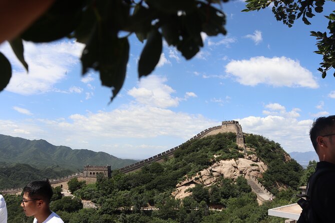 BusDa-Ancient Great Wall &Badaling Great Wall Full-day Bus Tour - Stop 1: the Badaling Ancient Great Wall section for hikers and photographers