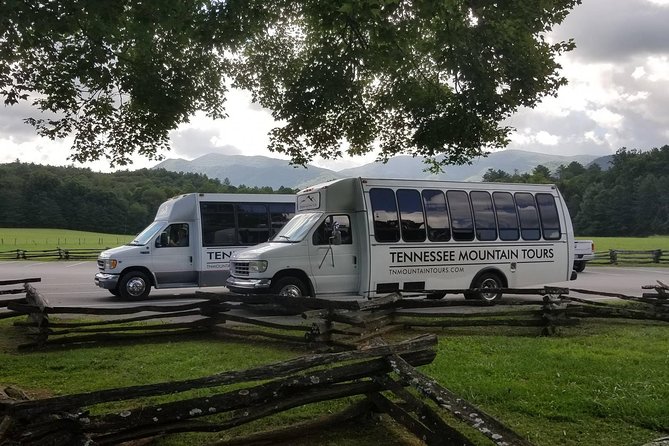 Cades Cove Sightseeing Bus Tour from Pigeon Forge - Key highlights at a glance