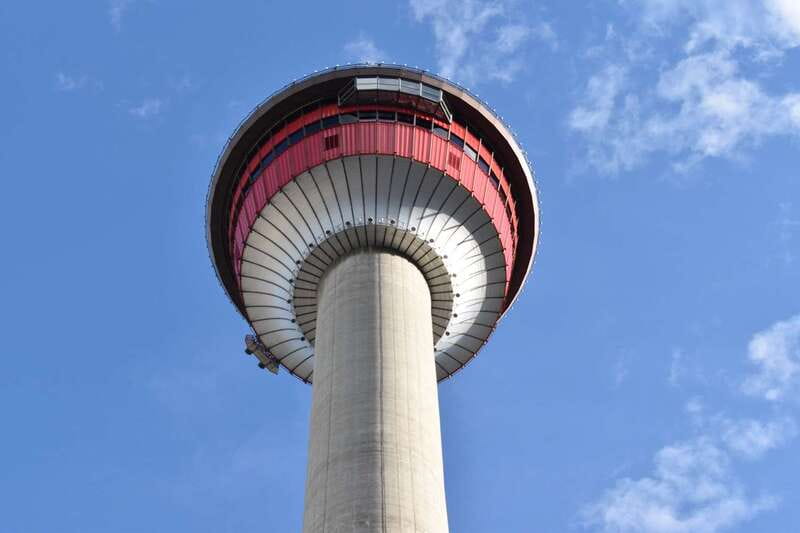 Calgary: 3-Hour Sightseeing Bus Tour - Starting at Calgary Tower: your easy home base