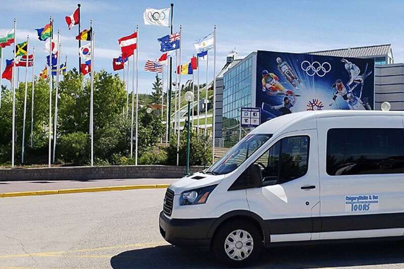 Calgary: 3-Hour Sightseeing Bus Tour - Telus Spark and Studio Bell: science and arts on the route