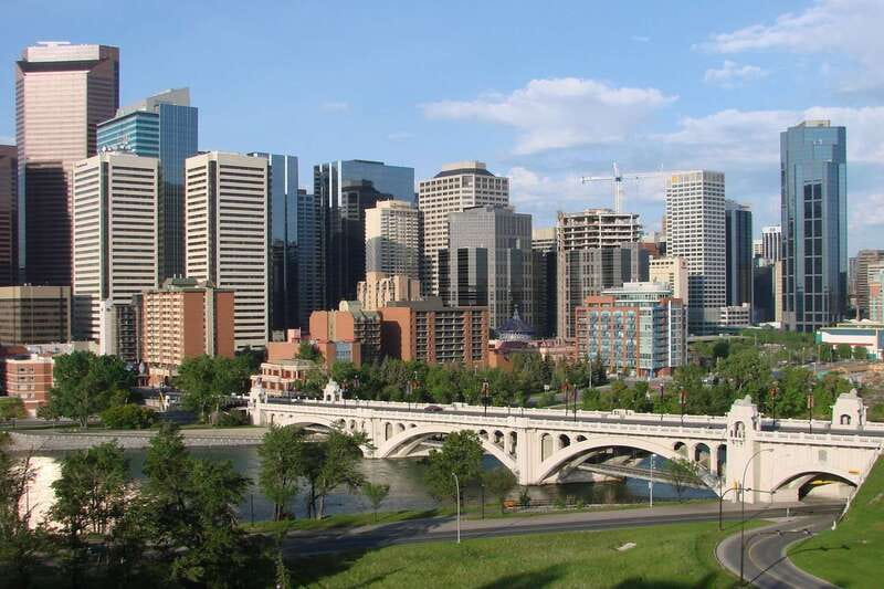Calgary: 3-Hour Sightseeing Bus Tour - Crescent Hill Peace Bridge: a viewpoint moment that pays off