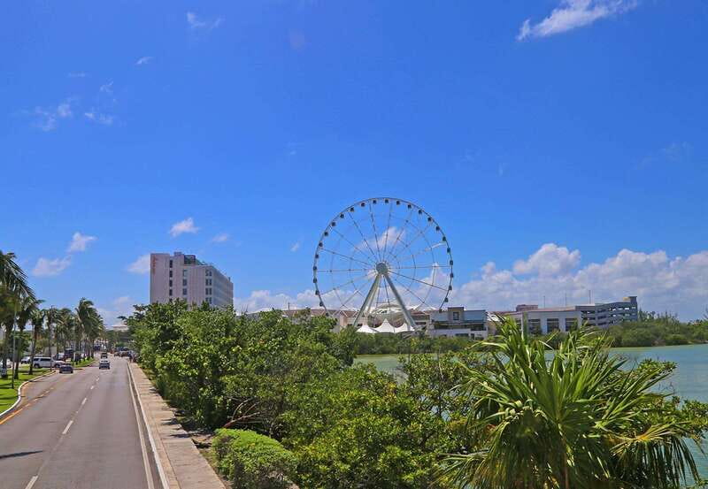 Cancun: Hop-On-Hop-Off Sightseeing Bus Tour - The Centro Loop: Planetarium, Jungle Park, and Local Sights