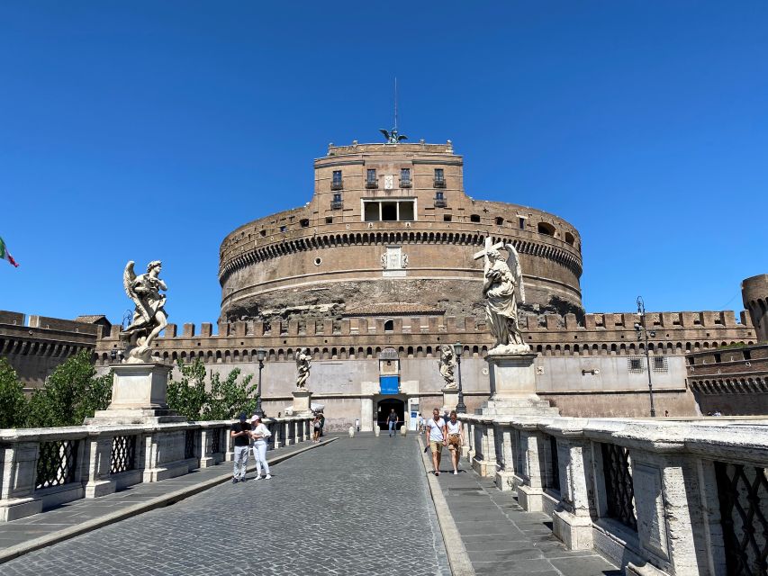 Castel Sant'Angelo Skip the line Ticket with Hop-on Hop-off - Inside Castel Sant’Angelo: seven floors of artifacts and frescoes