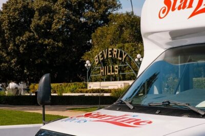 Celebrity Homes Tour & Hop-on Hop-off Bus Tour Package - Using the hop-on hop-off bus for real sightseeing: Hollywood to Santa Monica and Downtown