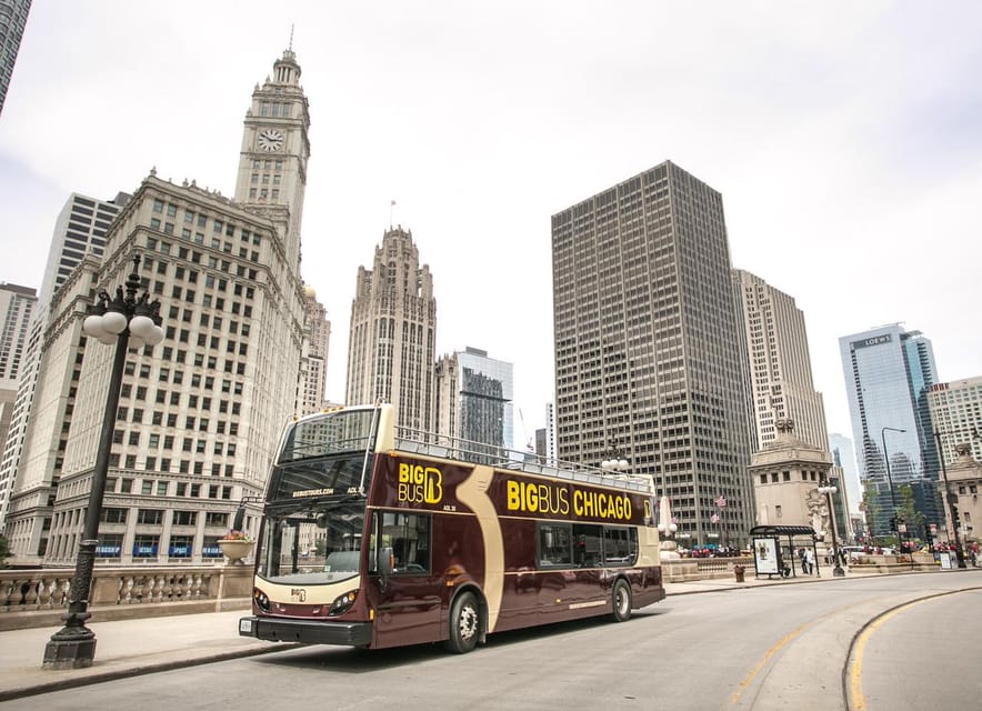 Chicago: 360 CHICAGO & Hop-on Hop-off Bus Tour (Save 20%) - Millennium Park and The Bean: a photo stop that actually works