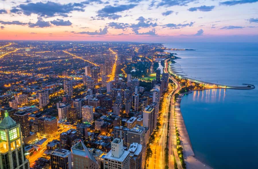 Chicago: 360 CHICAGO & Hop-on Hop-off Bus Tour (Save 20%) - Navy Pier and that boardwalk energy (without committing to a full day)
