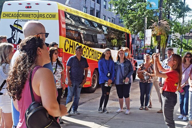 Chicago Crime and Mob Bus Tour - Stop 1: Gangsters, Mobsters, and Criminals at the Pearson Start