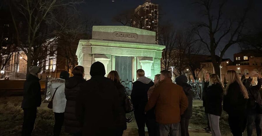 Chicago: Ghost Bus Tour of Haunted Locations - Jane Addams Hull-House and the Devil Baby story