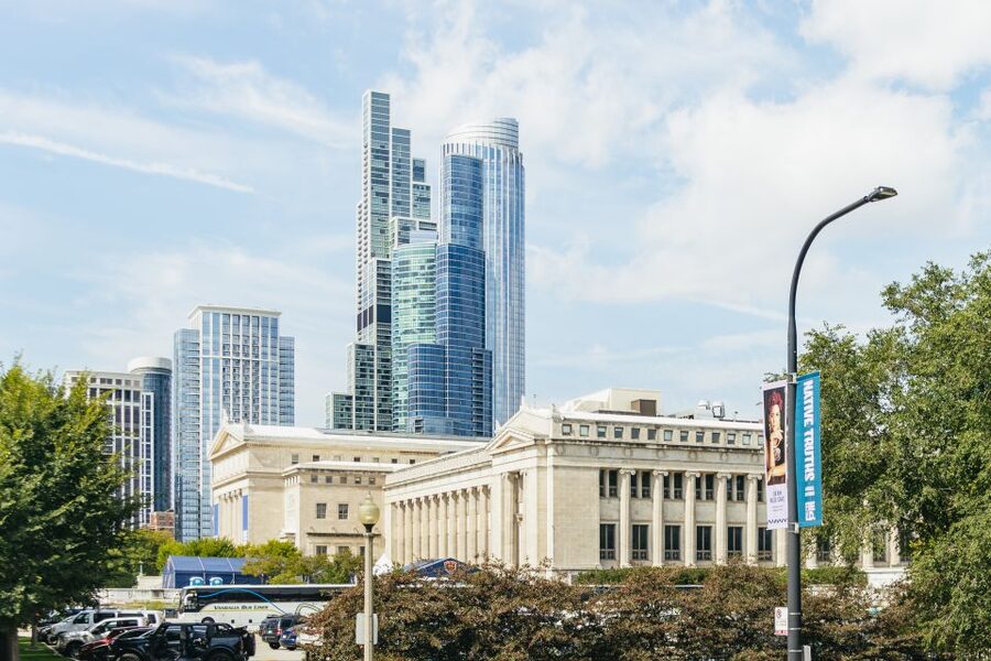 Chicago: Hop-on Hop-off Sightseeing Tour by Open-top Bus - Should You Book This Big Bus Chicago Tour?