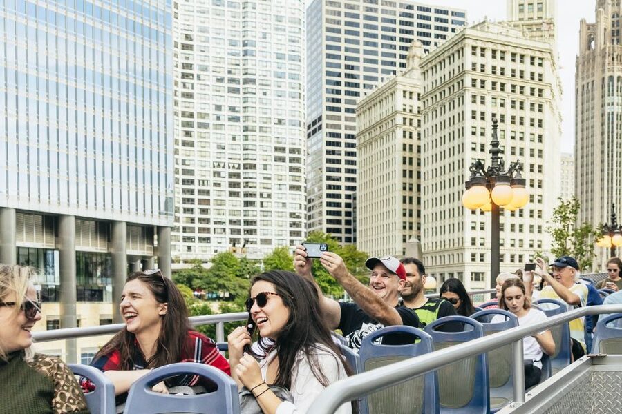 Chicago: Hop-on Hop-off Sightseeing Tour by Open-top Bus - Inside the Ride: Open-Top Comfort, Earbuds, and Commentary