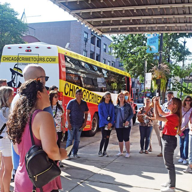 Chicago: Mob and Crime Bus Tour - Architecture views you’ll actually use later