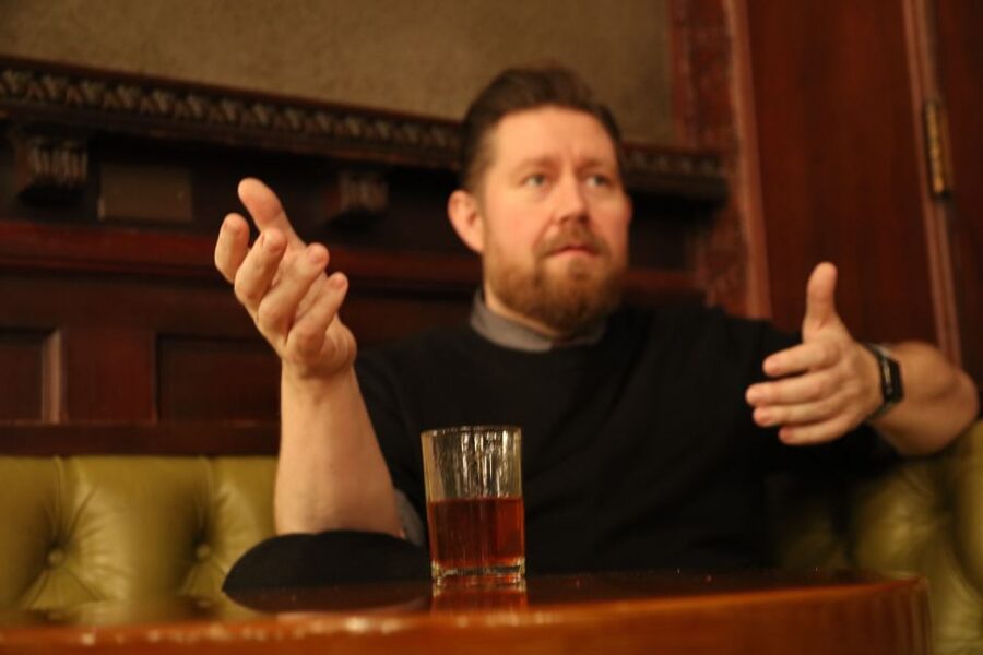 Chicago: Prohibition Speakeasies Bus Tour or Walking Tour - Drinks and Ordering: How to Get the Most From the Purchase Stops