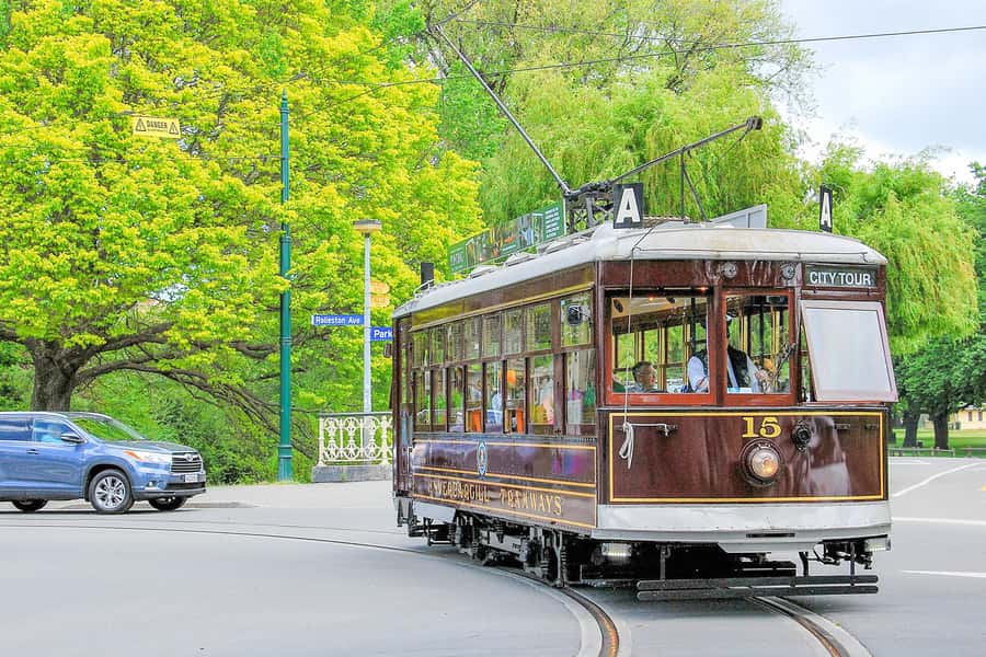 Christchurch: Hop-On Hop-Off Tour by Vintage Tram - Canterbury Museum: stop for context, not just photos