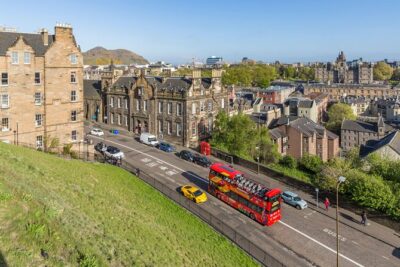 City Sightseeing Edinburgh Hop-On Hop-Off Bus Tour + Kids Go Free - Tickets, Timing, and Finding Your Bus Without Stress