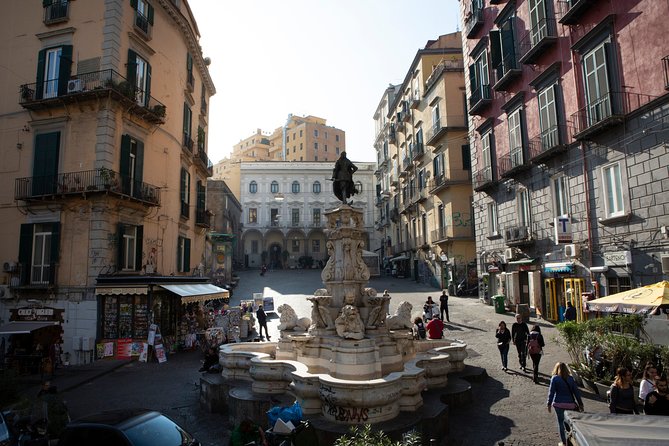 City Sightseeing Naples Hop-On Hop-Off Bus Tour - Choosing your seats: open-air views versus practical comfort