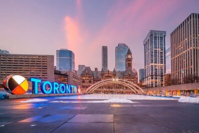 City Sightseeing Toronto Guided Night Bus Tour - The Modern Architecture Stop: Royal Ontario Museum and the Art Gallery Area