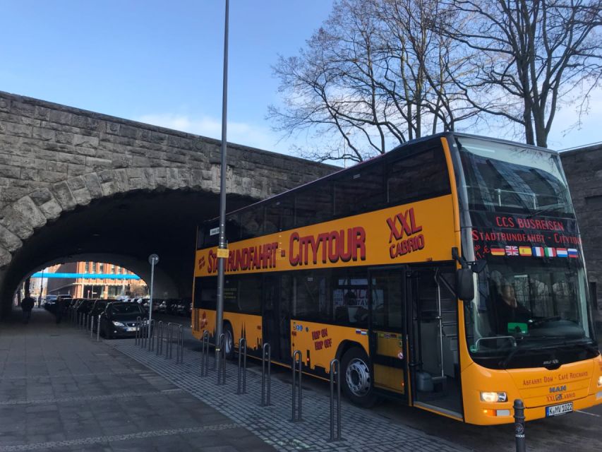 Cologne: 24h Hop-On Hop-Off Sightseeing Bus Ticket - From Café Reichard to Burgmauer: getting on the right bus