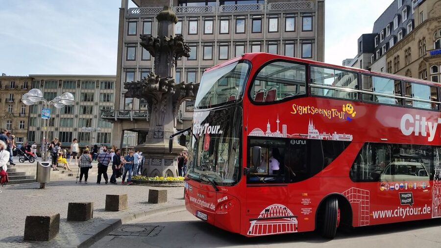 Cologne: 24h Hop-On Hop-Off Sightseeing Bus Ticket - Timing and frequency: how to plan a stress-free 24 hours