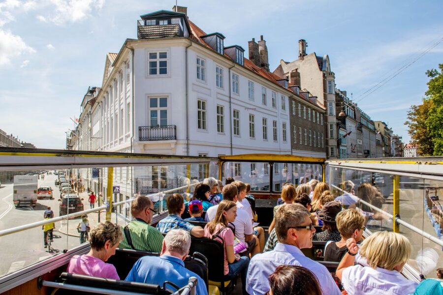 Copenhagen: City Sightseeing Hop-On Hop-Off Bus Tour - Colourful Copenhagen Route: Christianshavn, Christiania, and the Street-Food Stop