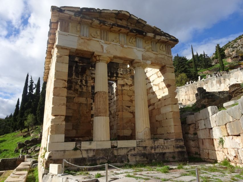 Delphi and Meteora: 2-Day Bus Tour from Athens - Key takeaways before you go