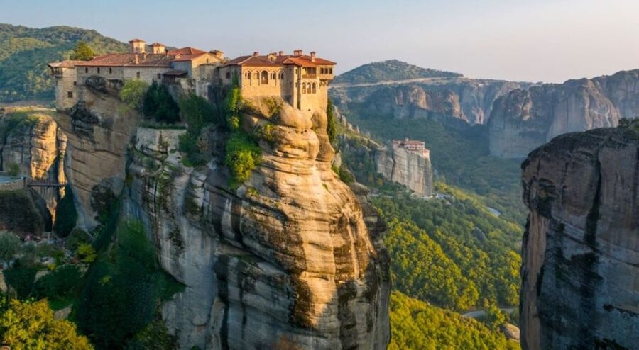 Delphi and Meteora: 2-Day Bus Tour from Athens - Morning departure from Athens: where to meet and what to expect