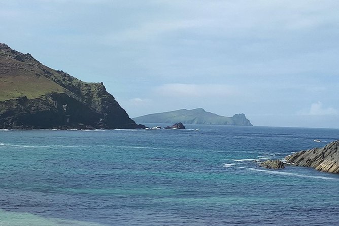 Dingle Peninsula & Slea Head - Private Mini Bus Tour - Gallarus Oratory: the stone boat shaped like a question