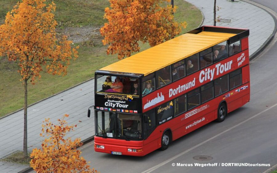 Dortmund: 24-Hour Hop-On Hop-Off Sightseeing Bus Ticket - Audio guide in 11 languages: how to use it without missing the street