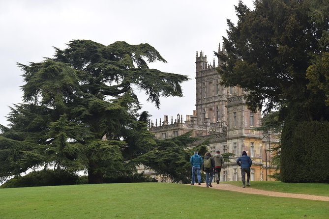 Downton Abbey and Village Coach Tour from London with Highclere - Bampton village walking tour: Downton Village on foot, with guided stop-by-stop context