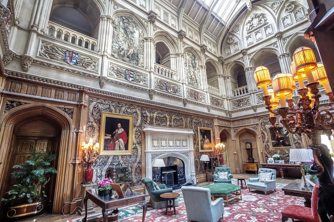 Downton Abbey and Village Coach Tour from London with Highclere - What it’s like as a group: small size, heard-over-the-coach factor, and solo comfort