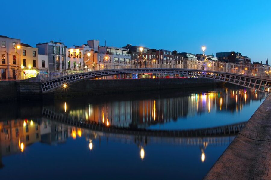 Dublin: Big Bus Panoramic Night Tour with Live Guide - Timing Tips: Choose When Dublin Feels Dark Enough