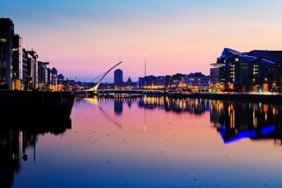 Dublin Live Guided Panoramic Open-Top Night Bus Tour - Your Ride Setup: Open-Top Views, Live Commentary, and Hearing Tips