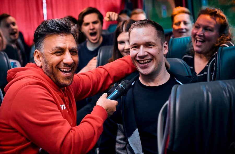 Düsseldorf: 1.5-Hour Comedy Bus Tour - What You’ll See on the City-Center Route