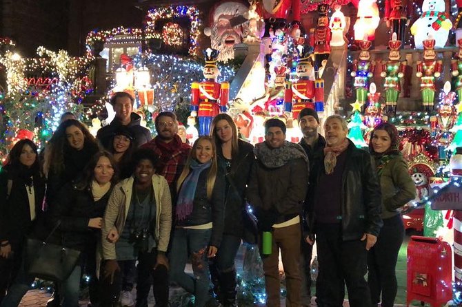 Dyker Heights Christmas Lights and NYC Skyline View Bus Tour - The Evening Route: Battery Park City, Brooklyn Bridge Park, and Two Bridge Views