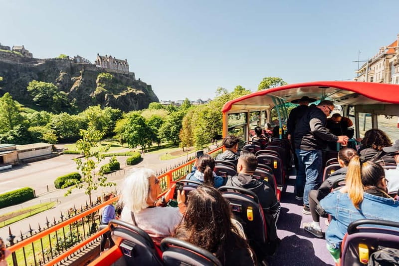 Edinburgh: Big Bus Hop-On, Hop-Off Tour by Open-Top Bus - City Tour: Old Town essentials and the “castle-view” strategy