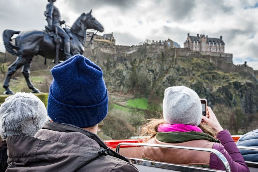 Edinburgh: Hop-On Hop-Off Bus Pass with 3 City Tours - Price and how the 24 vs 48 hours shape your itinerary