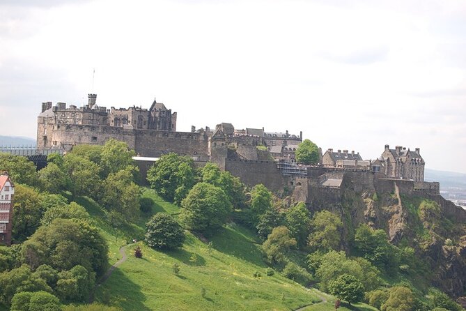 Edinburgh Hop-on Hop-off City Tour with Live Guide - What You’ll See on the Ground: A Practical Expectations Check
