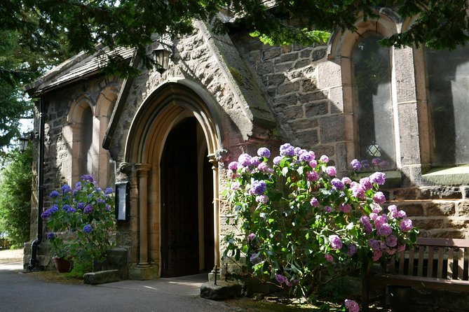 Emmerdale Classic Locations Bus Tour from Leeds - Bus Comfort and Sightlines: How to Make the Most of the Ride
