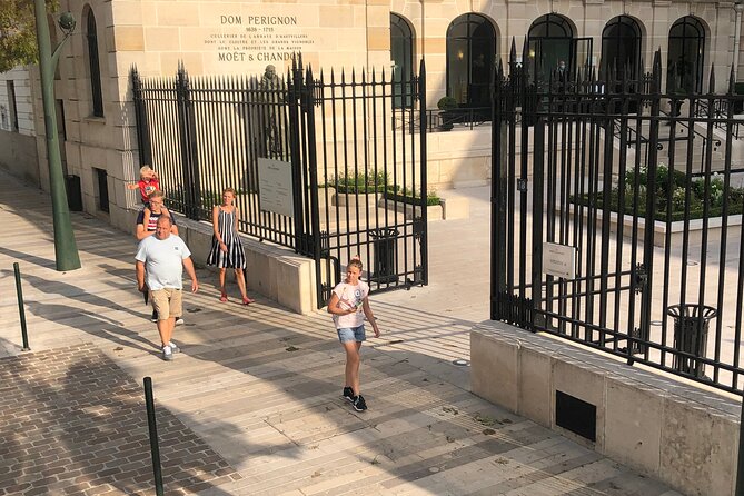 Épernay and Champagne Open-Top Bus Tour with 3 Tastings - The optional Aÿ extension for Bollinger fans (the 2-hour option)