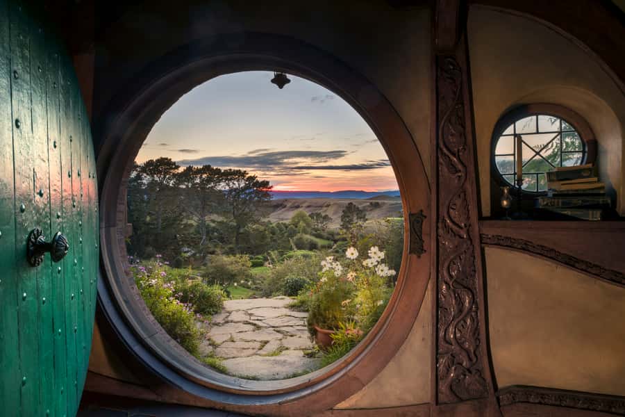 From Auckland: Waitomo & Hobbiton Bus Tour with Lunch - Who This Trip Is Best For (and Who Might Prefer DIY)