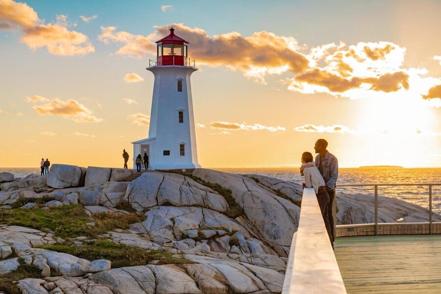 From Halifax: Peggy's Cove Bus Tour - Who This Tour Is Best For (and Who Might Prefer DIY)