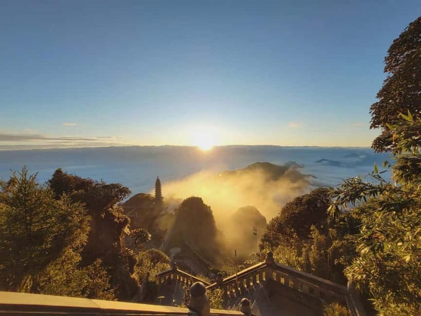 From Hanoi: 2-Day Sapa Limo Bus Tour & Fansipan Peak Visit - Limousine bus and hotel: comfortable enough, with real-world caveats