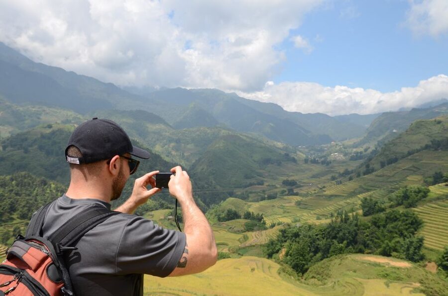 From Hanoi: 2-Day Sapa Limo Bus Tour & Fansipan Peak Visit - What to pack (and why) for Sapa and Fansipan weather