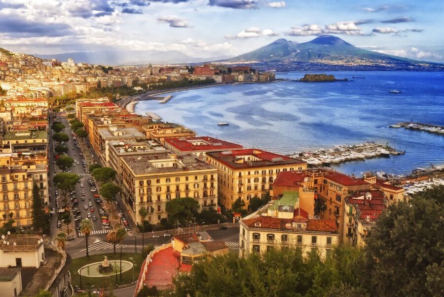 From Naples: Half-Day City Walking & Bus Tour Gulf of Naples - Guides you might meet: how the best afternoons get made