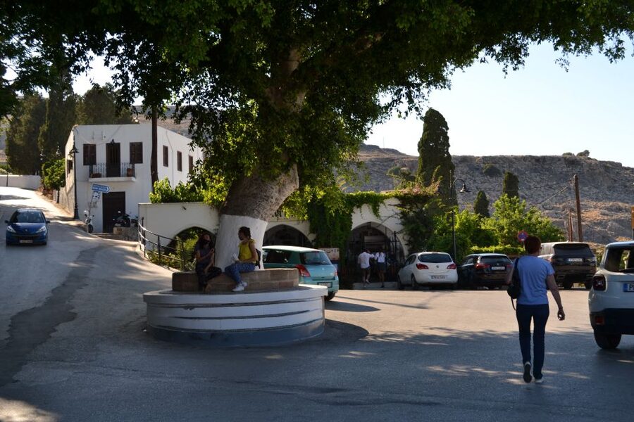 From Rhodes: Lindos and 7 Springs Valley Bus Tour - Price and logistics: what the $31 really buys you