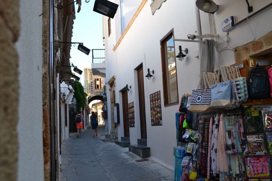 From Rhodes: Lindos and 7 Springs Valley Bus Tour - Should you book it?