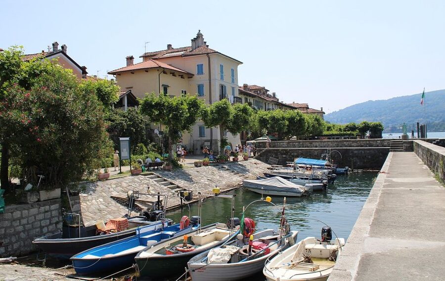 From Stresa: Isola Pescatori Hop-on Hop-off Boat Tour - After the boat: pairing Stresa island time with Villa Pallavicino gardens