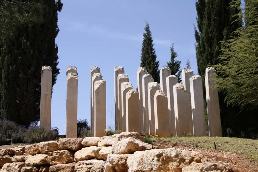 From Tel Aviv: Jerusalem Old & New City Bus Tour - Price and logistics: is $95 good value?
